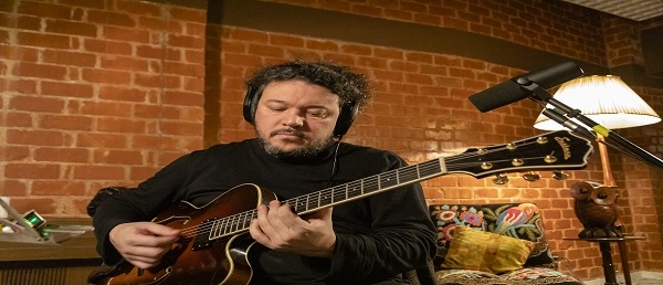 Gitarist Cem Tuncer’in İlk Solo Albümü Yayımlandı